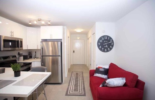 North Bay Village Apartment | Amazing Studio in North Bay Village