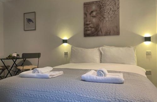 Boleyn Apartment | Amazing studios 2 - East London