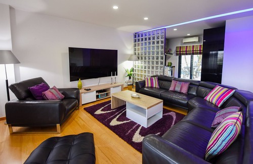 Lagos Villa | Amazing villa with sea views and just 450 metres to the beach & Marina