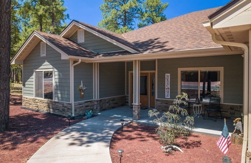 Williams House | Amazing Winter and Summer Golf Retreat in Williams Arizona