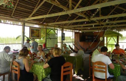 Villa Maria del Triunfo Hotel | Amazon Symphony Lodge