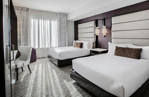 Financial District Hotel | Ambassador Hotel Kansas City, Autograph Collection