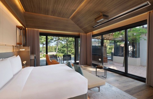 Nohyeong-dong Resort | Amber Pure Hill Hotels & Resorts Jeju