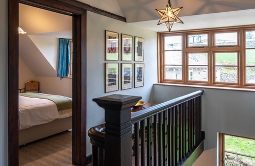 Thurlestone House | Amber Tide - a house that sleeps 8 guests in 4 bedrooms