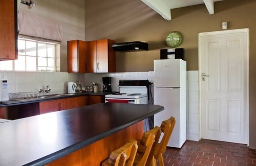 Rayton Bed & Breakfast | Ambers & Grace Guest Farm