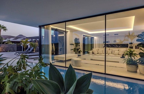 Puerto Calero Villa | Ambiant | Serene elegance in a privileged location