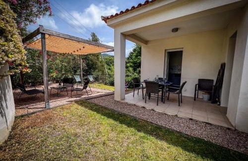 Molini Apartment | Ambre - Terrace Garden - by TGB