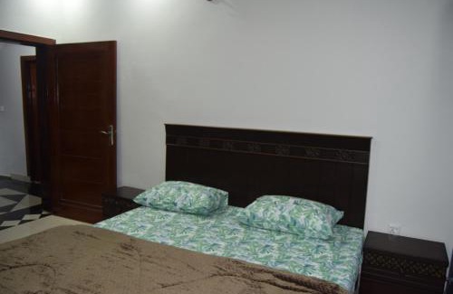 Bahria Town Villa | Ameer Hamza Guest House امير حمزه گیسٹ ھائوس