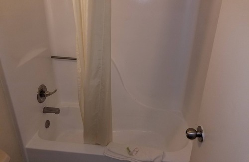 Chesapeake Hotel | American Inn Chesapeake – Portsmouth