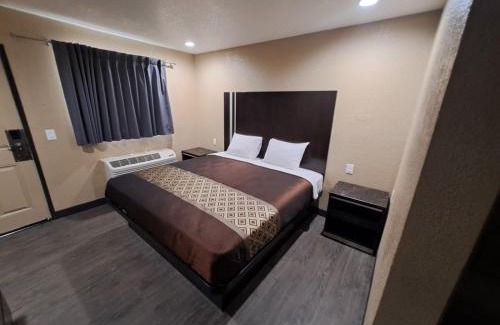 Rialto Hotel | American Inn i10 Rialto and Colton