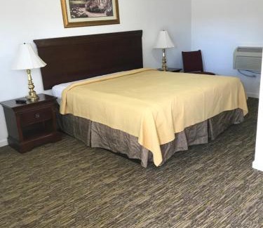 Angola Hotel | AMERICAN INN