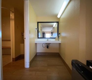 Azusa Hotel | Americas Best Value Inn - Azusa/Pasadena