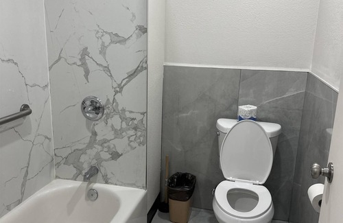 El Rancho Hotel | Americas Best Value Inn Pico Rivera Los Angeles E