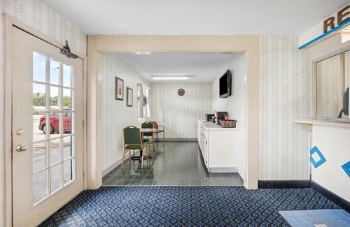 Roxboro Hotel | Americas Best Value Inn Roxboro