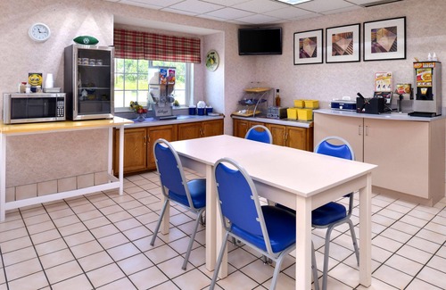 Maryville Hotel | Americas Best Value Inn & Suites Maryville