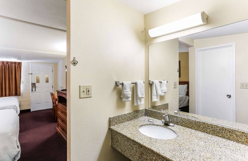 El Centro Hotel | Americas Best Value Inn & Suites El Centro