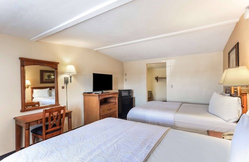 El Centro Hotel | Americas Best Value Inn & Suites El Centro