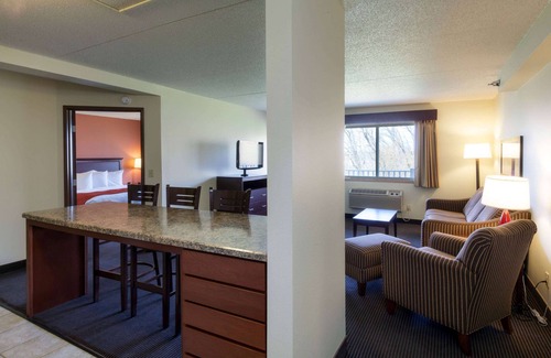Valley City Hotel | AmericInn by Wyndham Valley City - Conference Center