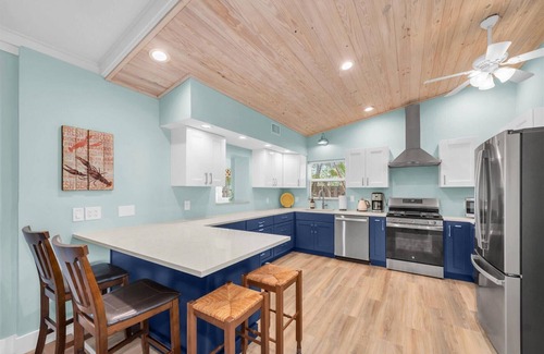 Anna Maria House | AMI North End Private Heated Pool. 1.2 blocks to beach!