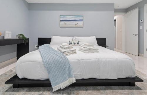 Ventnor City Apartment | Ammos Luxury Living- Corfu Suite