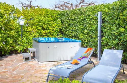 Sant'Agata sui Due Golfi Villa | AMORE RENTALS - Resort Ravenna - Villa Dama