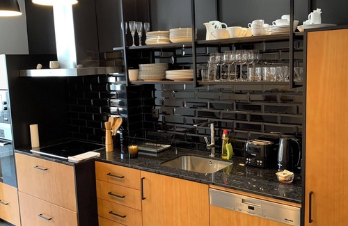 Santo Antonio Apartment | Amoreiras classy Apartment 5 minutes walk from Principe Real