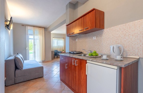 Haniotis Hotel | Ampelia Hotel Kassandra