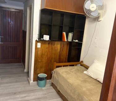 Pinamar Apartment | Amplio monoambiente subdividido zona centro
