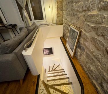 Quartier de la Roquette Apartment | Amy