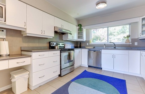 West Vancouver House | An Immaculate Family House in West Vancouver