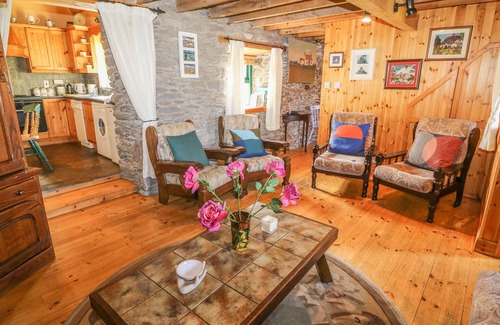 Ballydavid Cottage | AN NEAD, pet friendly, with open fire in Dingle, County Kerry