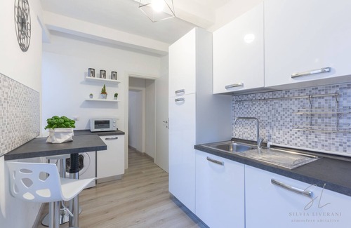 Ferrara Historic Centre Apartment | An oasis of peace city center, garden, free private parking & bikes