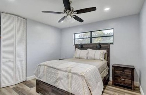 Lake Worth Other | Ananda Farmhouse and Retreat.