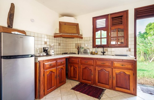 Les Mangles House | Anastasia - Maison climatisée avec jardin