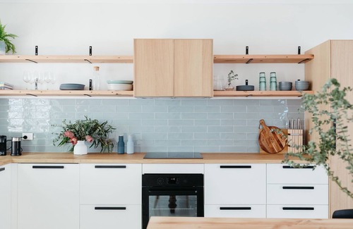 Avoca Beach House | Anchor in Avoca Beach - enjoy your 4 bedroom coastal getaway