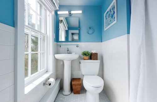 Nantucket Town Hotel | Anchor Inn