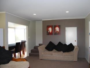 Coromandel Hotel | Anchor Lodge Motel