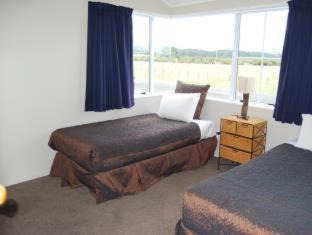 Coromandel Hotel | Anchor Lodge Motel