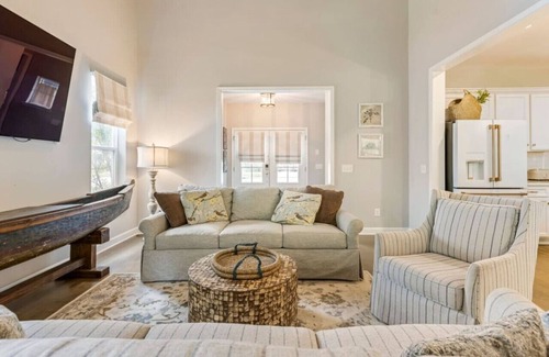 Tullahoma House | Anchor & Oar Cottage