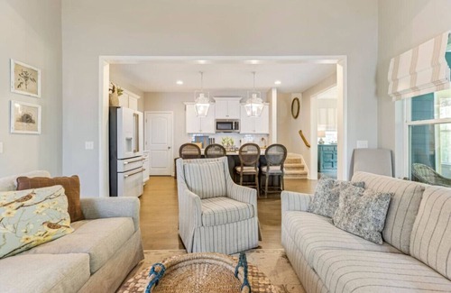 Tullahoma House | Anchor & Oar Cottage