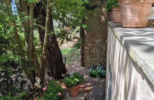 Villabuona Apartment | Ancient villa, swimming pool, WI-FI, parking - GLICINE - La Piana