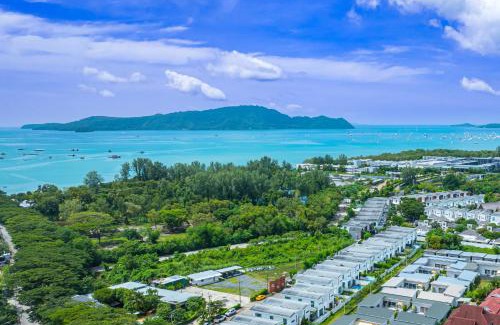 Chalong Hotel | Andaman Sea Best Pool Access and Villas