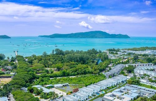 Chalong Hotel | Andaman Sea Best Pool Access and Villas