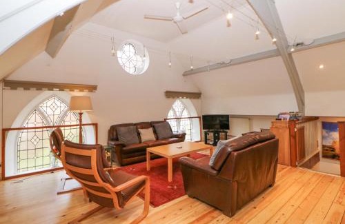 Birchover House | Andlestone