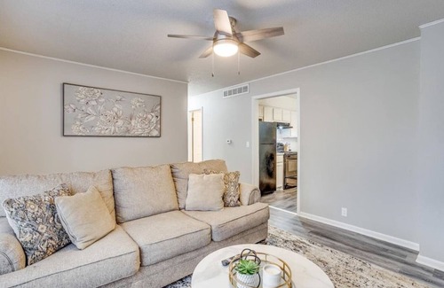 Andover House | Andover Bungalow - Sleeps 6