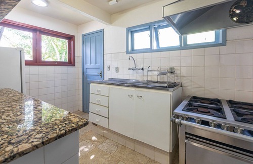 Angra dos Reis Villa | Ang049 - Beautiful house on an island in Angra dos Reis