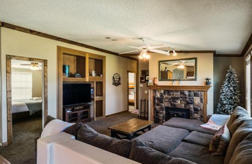 Angel Fire House | Angel Fire Home Sangre de Cristo Mountains View!