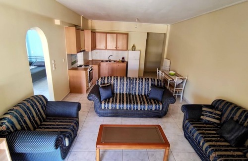 Molos-Agios Konstantinos Apartment | Angela's Apartment with beautiful balcony view