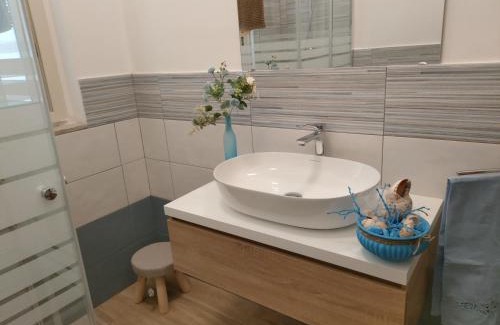 Pozzallo Apartment | Angela 's holiday house