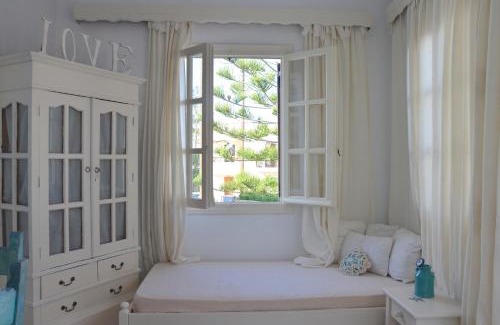 Naxos Apartment | ANIMA family apartment